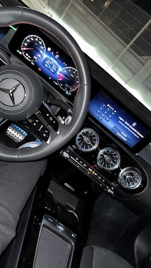 Mercedes A-Class AMG Line 2  km | Garanție | Full LED | Navi | Keyless | 2 seturi jante - imagine 2