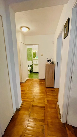 2 cam decomandat etaj intermediar centrala proprie zona Favorit - imagine 6