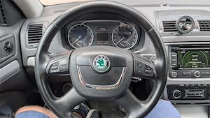 Skoda Octavia 2 FL 2.0 TDI Întreținută, anvelope noi V+I, ambreiaj și volantă schimbate - imagine 4