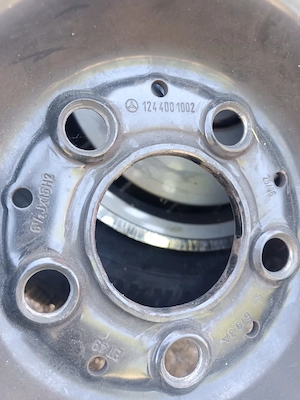 mercedes w124 roti originale si capace  vehicul istoric  - imagine 2