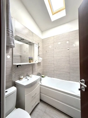 De vanzare Apartament 3 camere Pacii - imagine 5