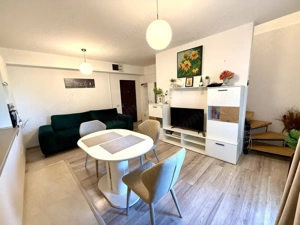 De vanzare Apartament 3 camere Pacii - imagine 2