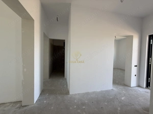 De vanzare Casa cu 3 Dormitoare/Semifinisata Teren 6.5Ari - imagine 12