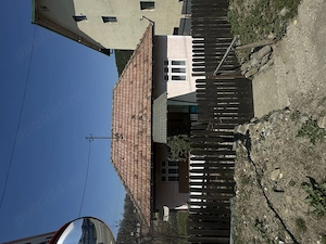 Casa plus teren de vânzare, Slănic Moldova 