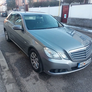 Mercedes-Benz Eclass - imagine 3