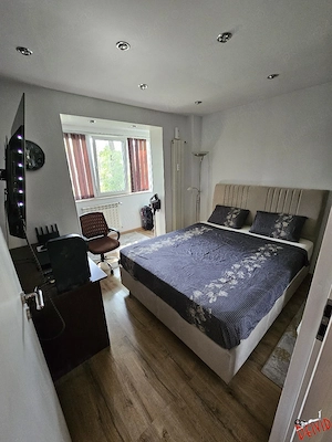Vanzare Apartament 3 camere (Giulesti-Crangasi) - imagine 8