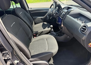 Dacia Duster dCi 110 FAP 4x2 Laureate - imagine 5