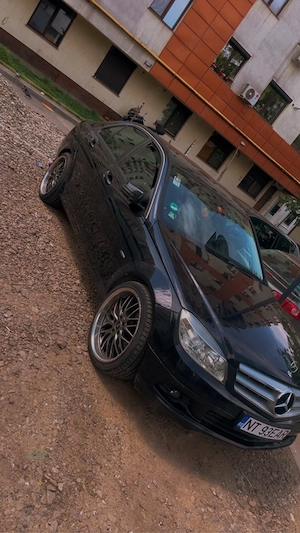 Mercedes c200 anul 2010 euro 5 - imagine 3