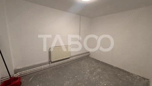 Spatiu comercial de inchiriat 250mpu cu acces tir  - imagine 4