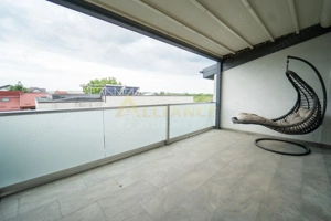 Locuinta premium pentru familie | Townhouse modern cu 7 camere, terasa spectaculoasa si 3 locuri de  - imagine 17