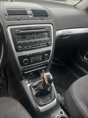 skoda Octavia Scout  - imagine 5
