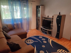 Ap 2 cam Romanilor cu termoteca mobilat si utilat