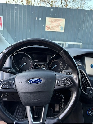 Ford focus 1.5 - imagine 4