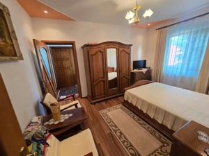 Proprietate deosebită cu potențial investițional, teren 1295 mp - imagine 6