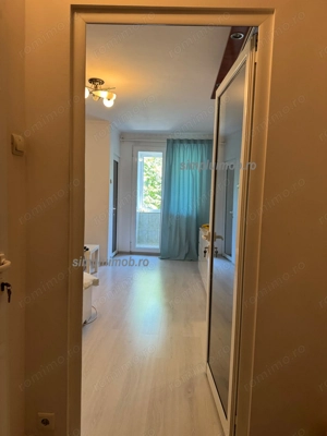 Garsonieră 33 mp la 2 minute Metrou Titan bloc mixt etaj 3 - imagine 4