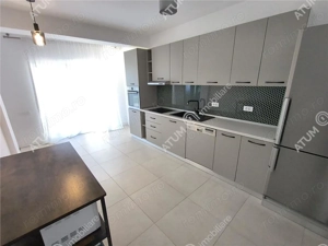 De inchiriat casa ultramoderna cu 4 camere 3 bai si dressing in Sibiu - imagine 6