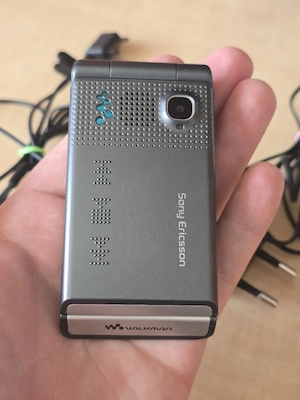 Sony Ericsson W380i Walkman