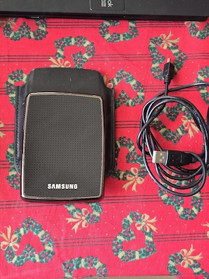 Hard Disk Portabil Samsung 500Gb
