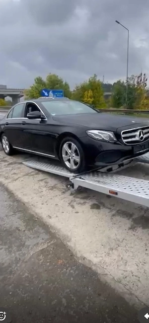 Mercedes e 200 benzina  - imagine 4