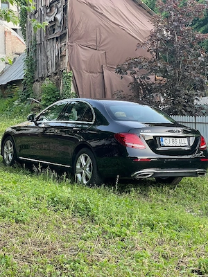 Mercedes e 200 benzina  - imagine 6