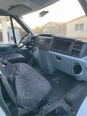 ford transit  - imagine 5