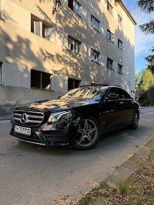 Mercedes E class 220 D, pachet AMG, preț 22.980   - imagine 2