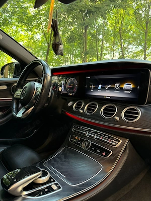 Mercedes E class 220 D, pachet AMG, preț 22.980   - imagine 6