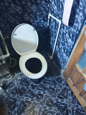 Vand apartament cu 3 camere in micro 17 etajul 4 - imagine 8