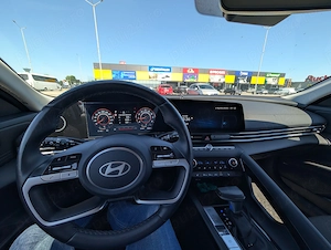 Hyundai elantra 1.6 benzina automata - imagine 7