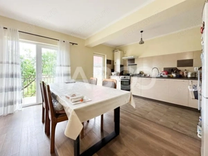 Duplex de vanzare cu garaj curte de 100 mp in cartierul Borhanci