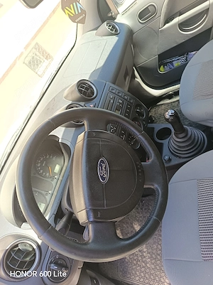 Ford fiesta - imagine 3