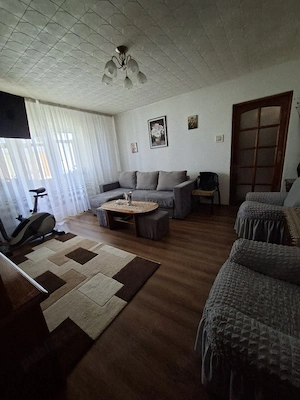 Apartament 2 camere semidecomandat, confort 1, Craiovița, 52 mp, etaj 4, centrală proprie, proprieta