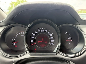 Kia Cee'd 1.4 Benzina 100 CP - imagine 11