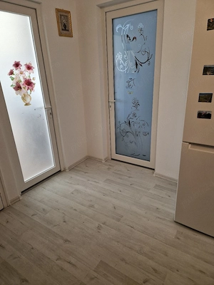 Vând apartament cu 2 camere în Tecuci  - imagine 7