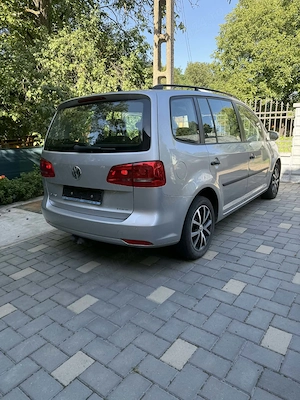 VW Touran 2011 1,2 TSI - imagine 4