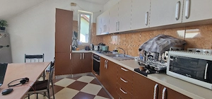 Apartament in vila,Moșnița Nouă  lângă supermarket Lidll. 