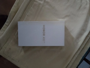 Telefonul honor 400 5G nou cutie preț achiziție acum 5zile 2500 lei preț vânzare 1600negociabil 