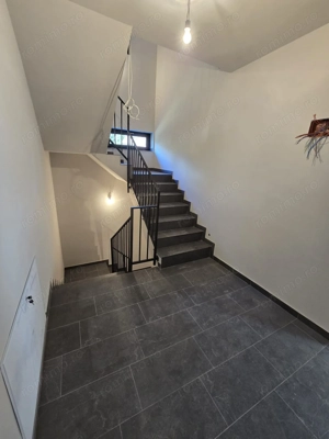Apartament cu 2 camere 59,40 mp + 30 mp pod - Busteni - comision 0% - imagine 9
