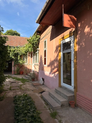 De vanzare casa cu gradina - imagine 2