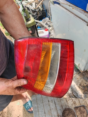 lampa spate stanga astra g  - imagine 3