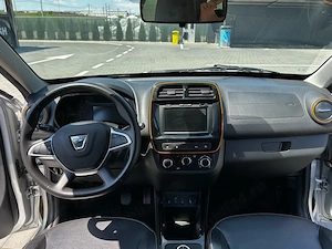 Dacia Spring primul proprietar - imagine 5