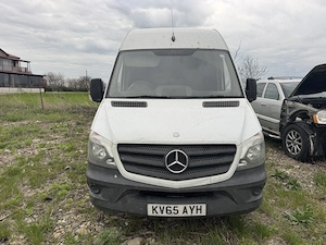 Față completă Mercedes sprinter 906