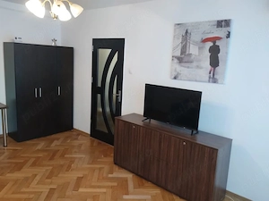 garsoniera th pallady-stradal-modern-metrou 3 minute 1 decembrie-centrala proprie - imagine 4