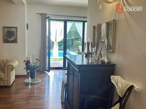 Casa exclusivista cu piscina, la intrare in Dumbravita - imagine 3
