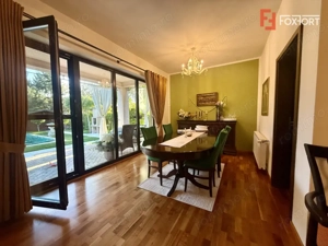 Casa exclusivista cu piscina, la intrare in Dumbravita - imagine 4