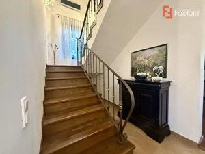 Casa exclusivista cu piscina, la intrare in Dumbravita - imagine 20