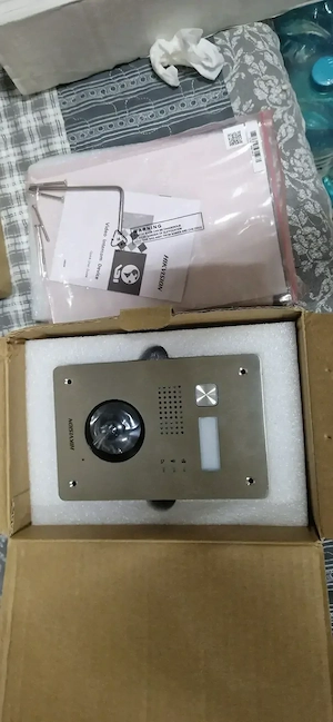 Post exterior Hikvision IP pe 2 fire DS-KV8103-IME2 videointerfon