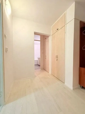 9 Mai - 2camere, cf1, dec, etaj 3/4, centrala - 79900 euro - imagine 5
