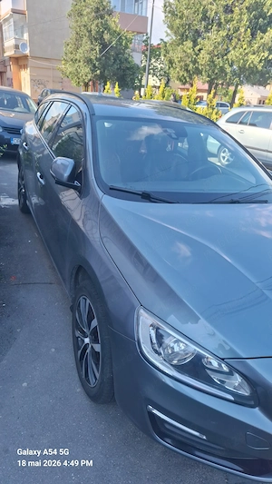 De vanzare o frumoasa Volvo V60. - imagine 4