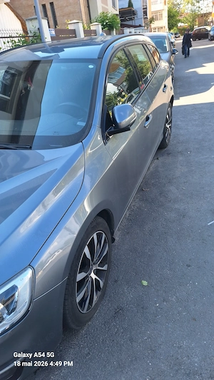 De vanzare o frumoasa Volvo V60. - imagine 3